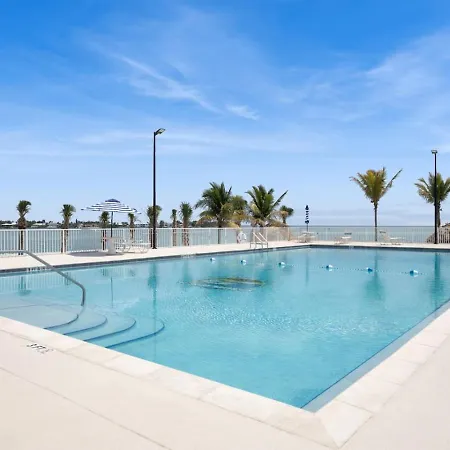Ocean Isles Pelican Palace